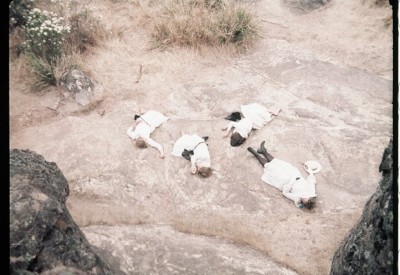 PICNIC AT HANGING ROCK (PICNIC EN HANGING ROCK)