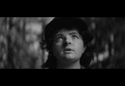 Em & Selma Go Griffin Hunting