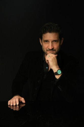 JTMollner_Director_StrangeDarling.jpg
