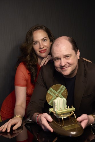 MikeFlanagan_KateSiegel_Director_Actriu_PremiMaquinaDelTemps.jpg