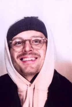 Tilman Singer
