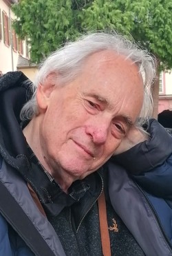 Robert Wynne-Simmons