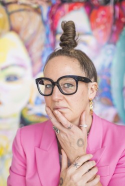 Del Kathryn Barton